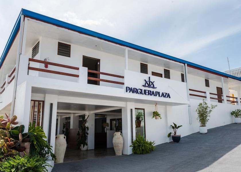  Lajas Front of property