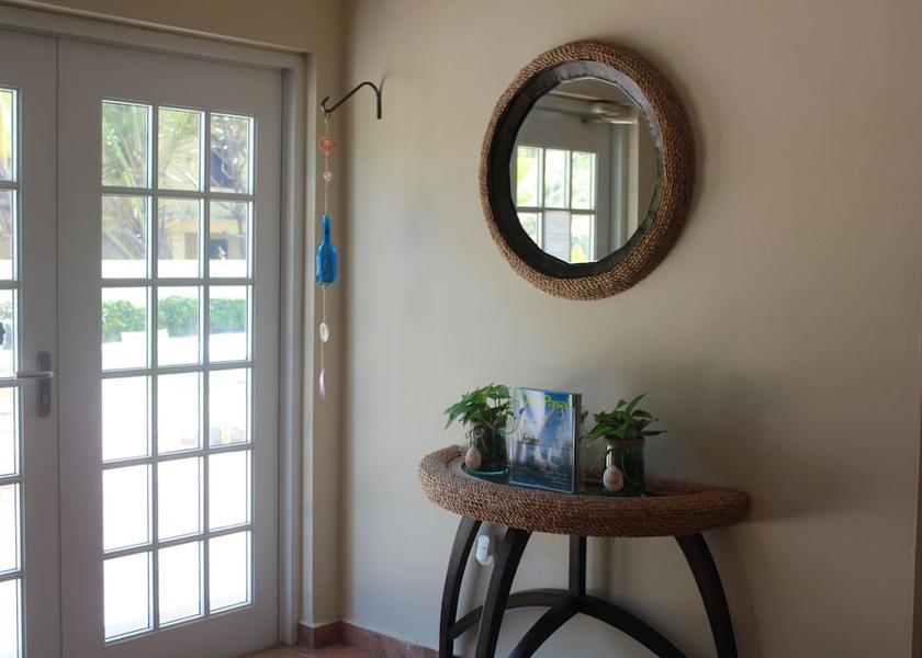  Yabucoa Interior Entrance