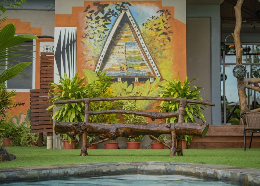  Koror Exterior Detail