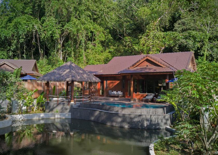 Koror Meyungs Hotel Exterior