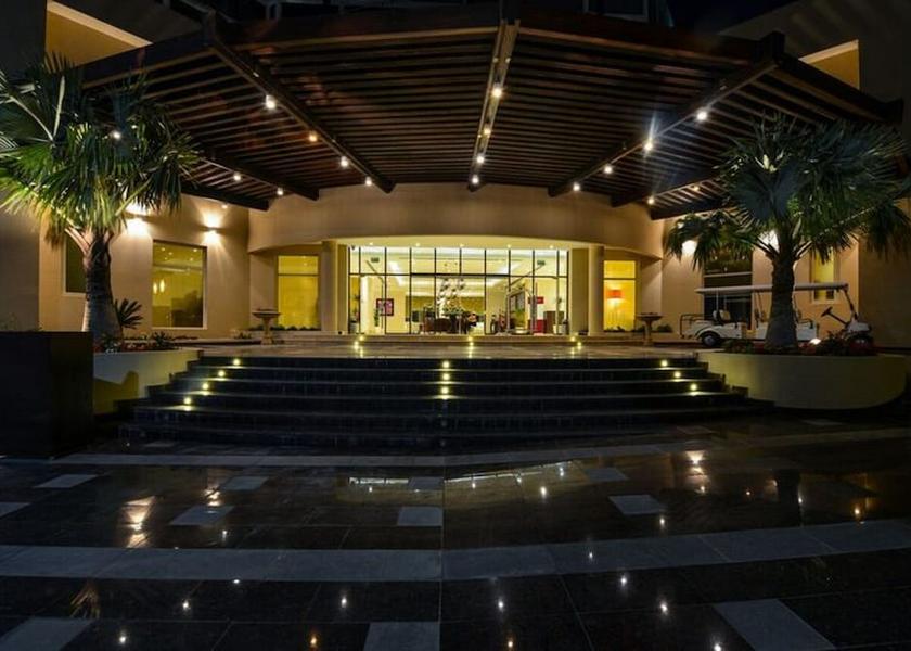  Doha Facade