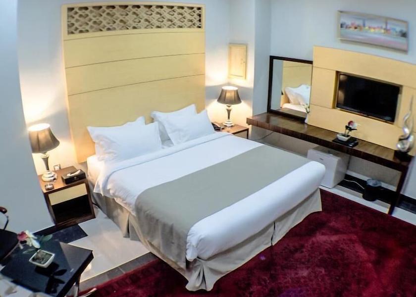  Doha Room