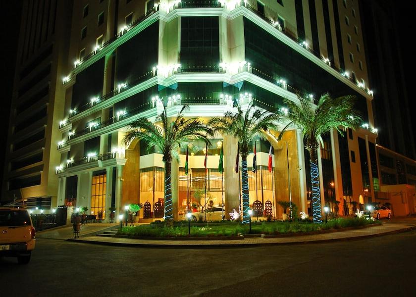  Doha Exterior Detail
