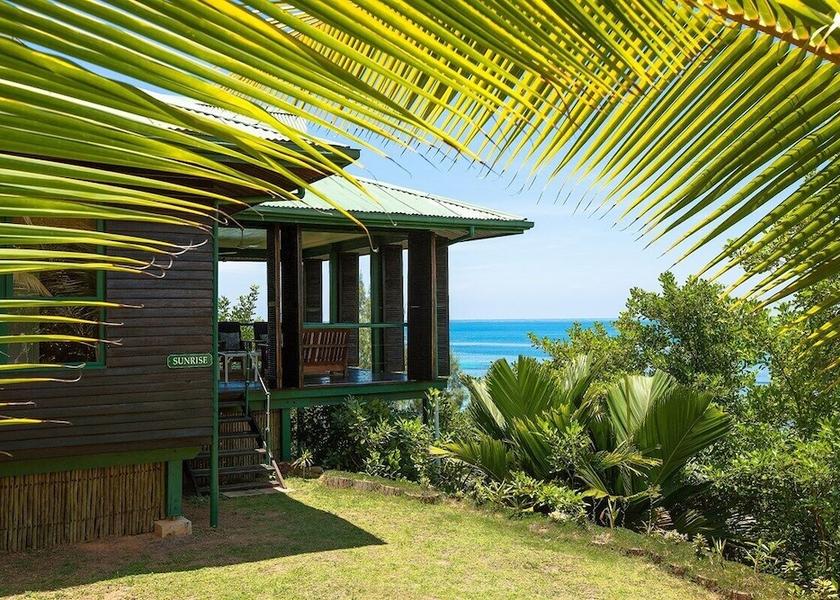  Cerf Island Beach/ocean view