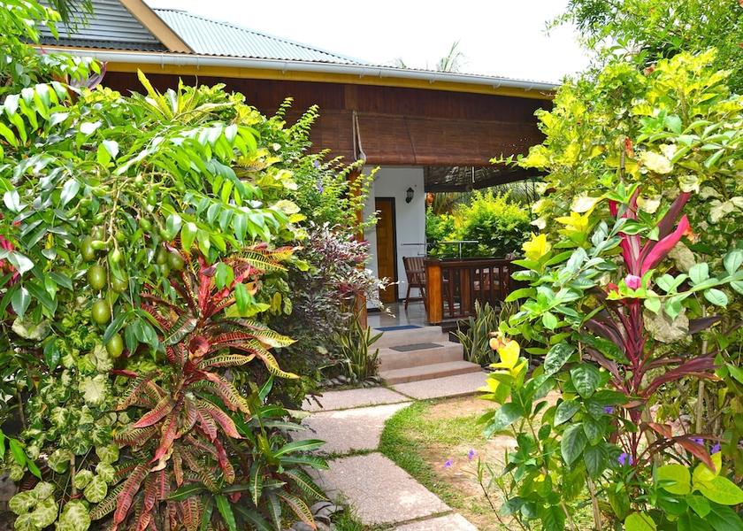  La Digue Garden