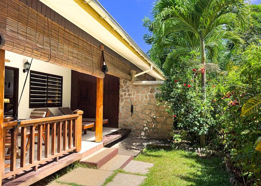  La Digue Breakfast area