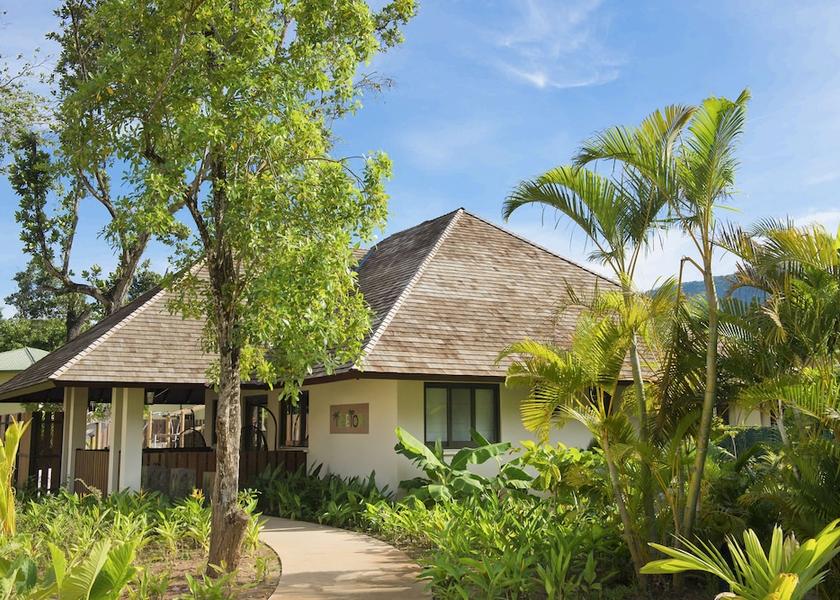  Mahé Island Children's area