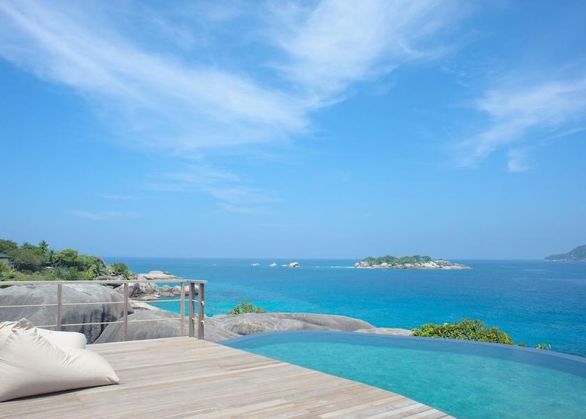  Felicite Island Pool