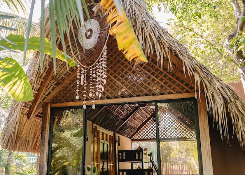 San Salvador (department) La Libertad Room