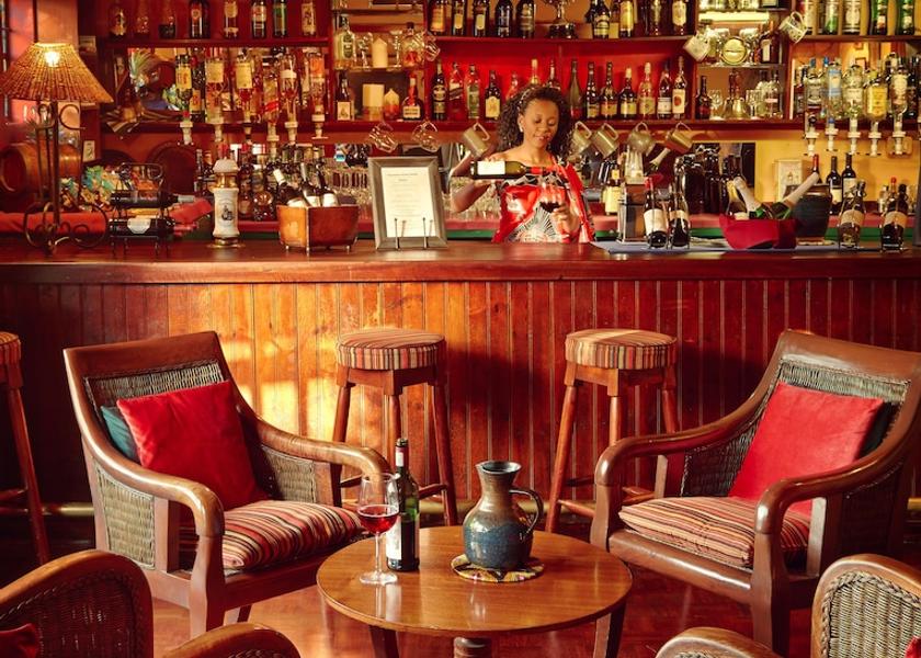 Manzini Mhlambanyatsi Bar