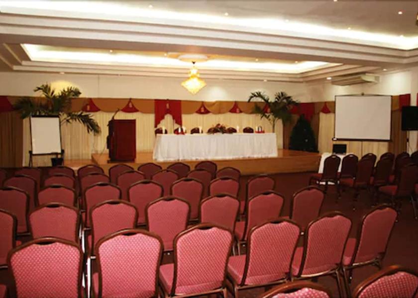  Crown Point Meeting Room
