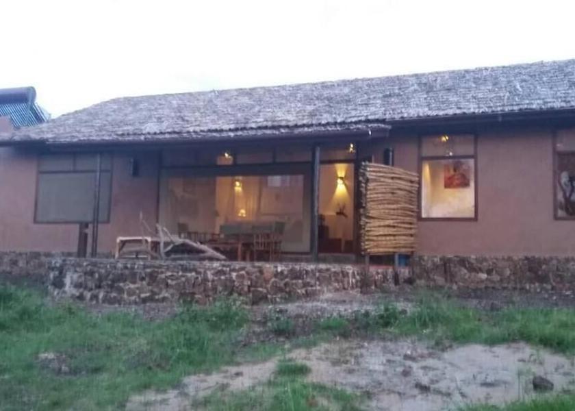 Simiyu Bariadi Exterior Detail