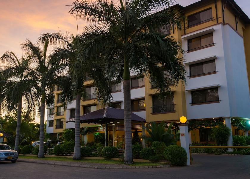 Dar es Salaam Dar es Salaam Facade