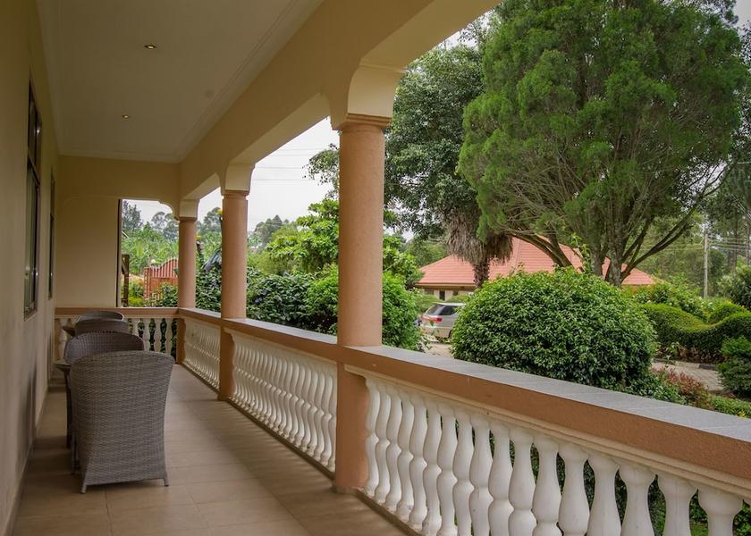  Bushenyi Porch