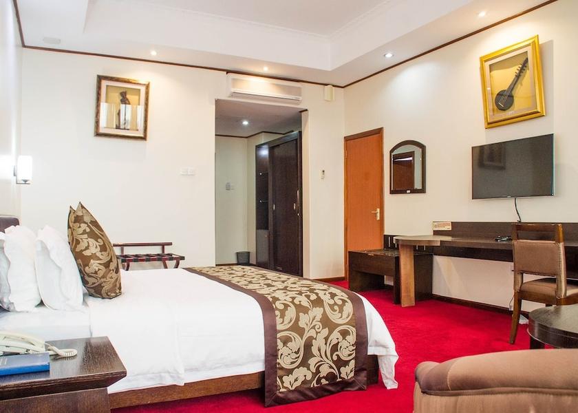  Mbarara Room