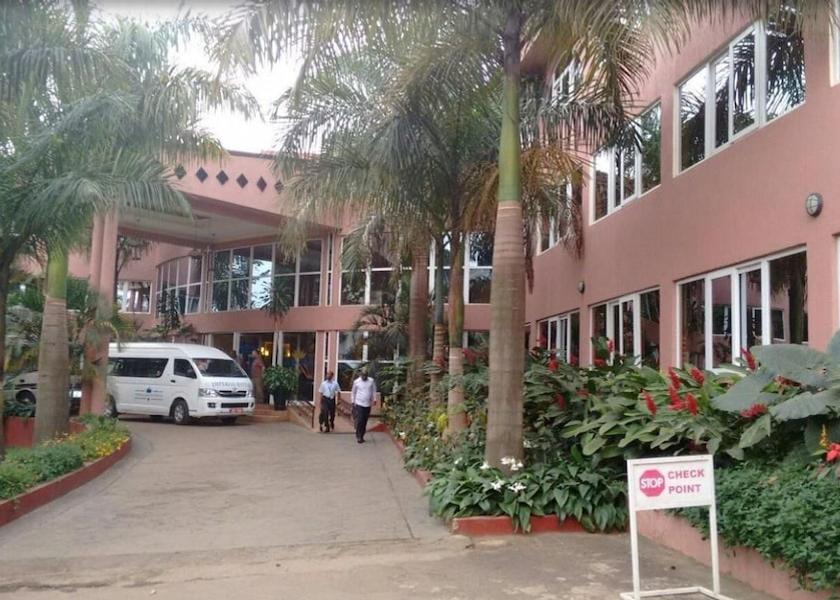  Entebbe Exterior Detail