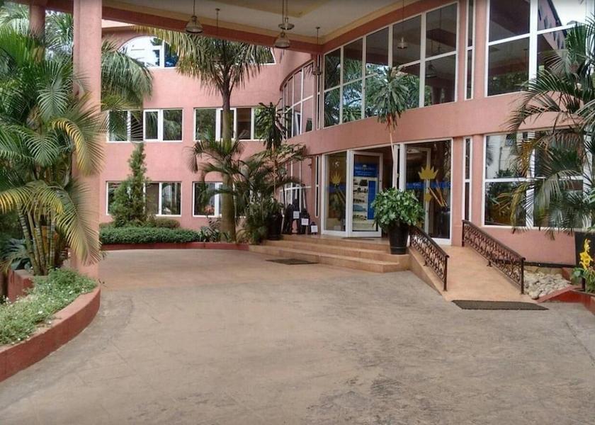  Entebbe Exterior Detail