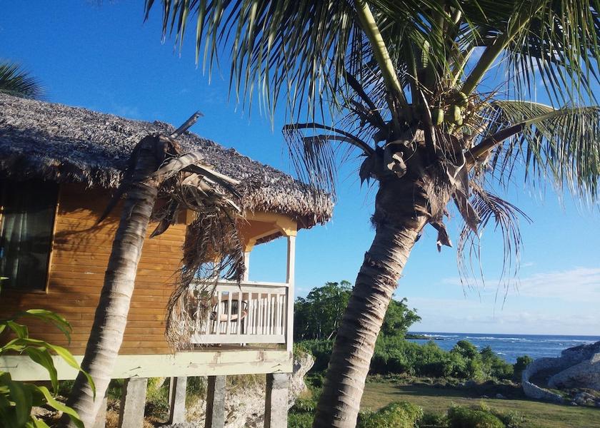  Tanna Island Exterior Detail