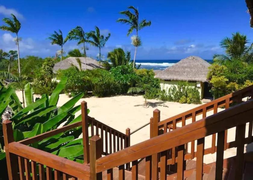  Tanna Island Exterior Detail