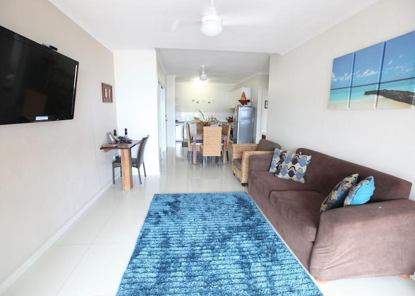 Shefa Mele Living area