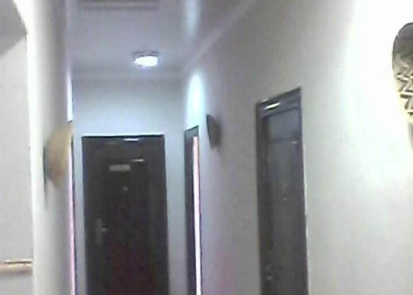  Livingstone Interior Entrance