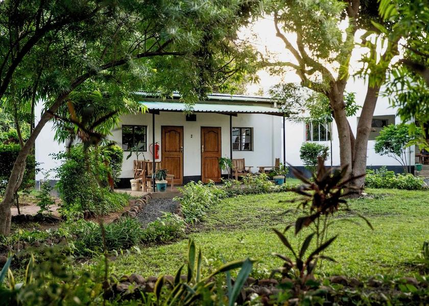 Southern Livingstone Front of property