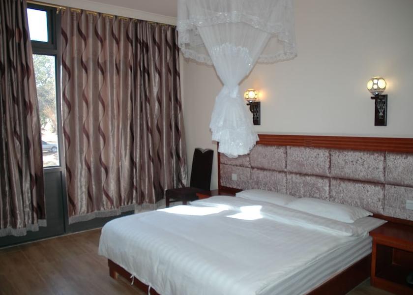  Livingstone Room
