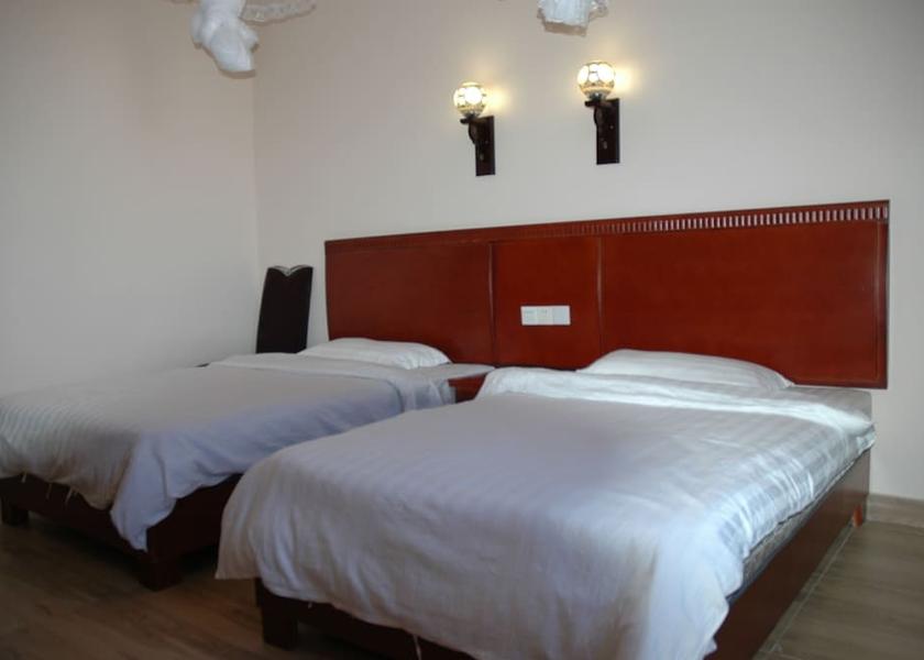  Livingstone Room