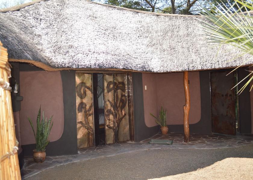  Livingstone View From Room