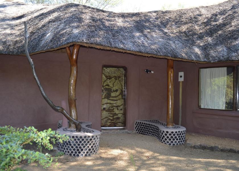  Livingstone View From Room