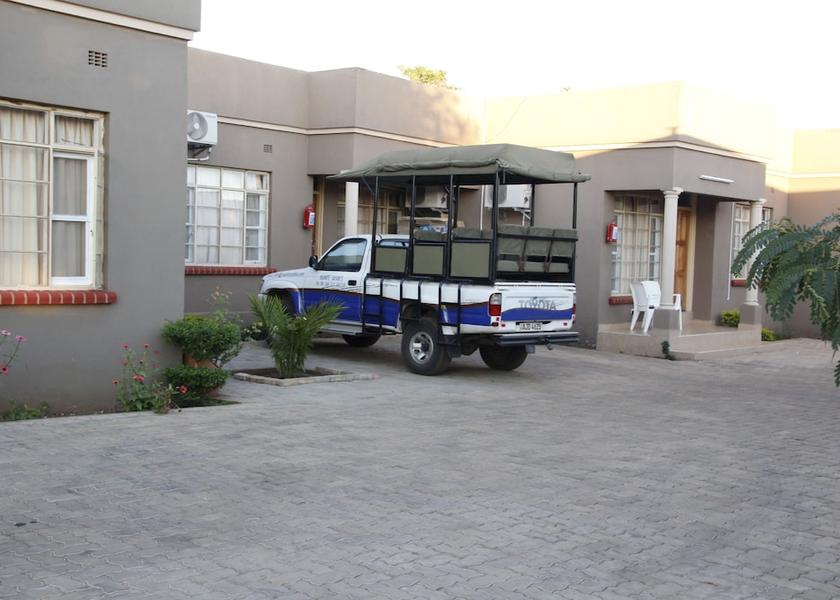 Southern Livingstone Parking