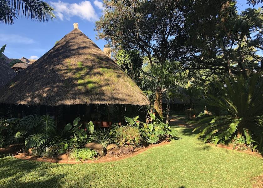  Harare Breakfast Area