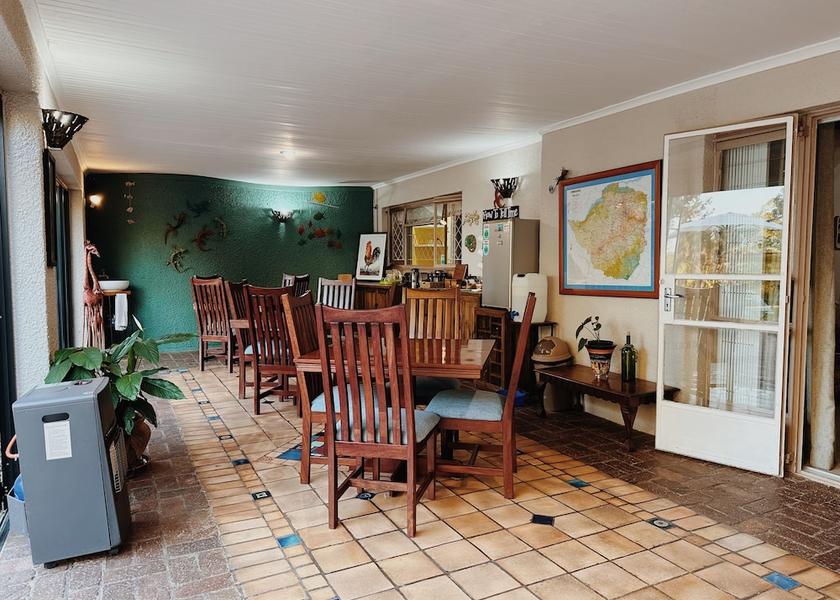  Harare Breakfast Area