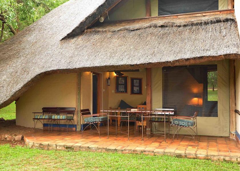  Victoria Falls Exterior Detail