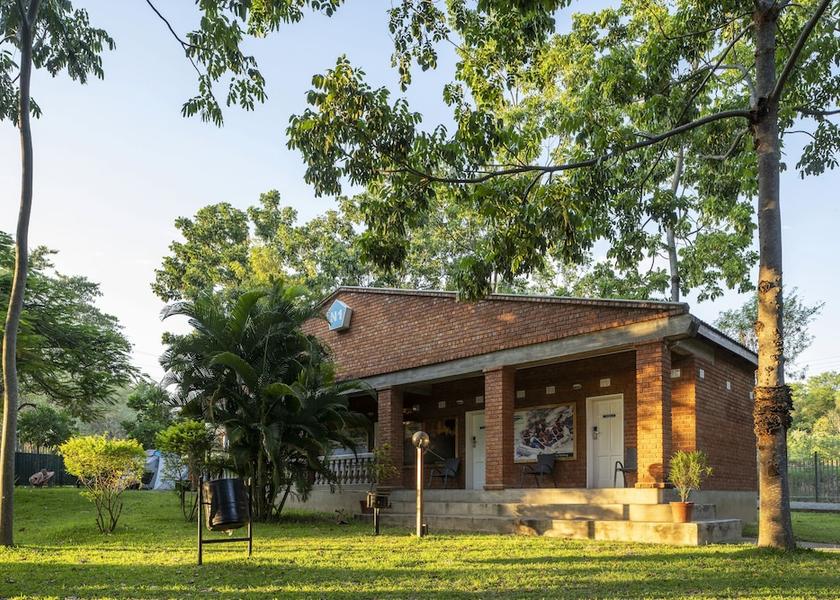  Victoria Falls Property Grounds