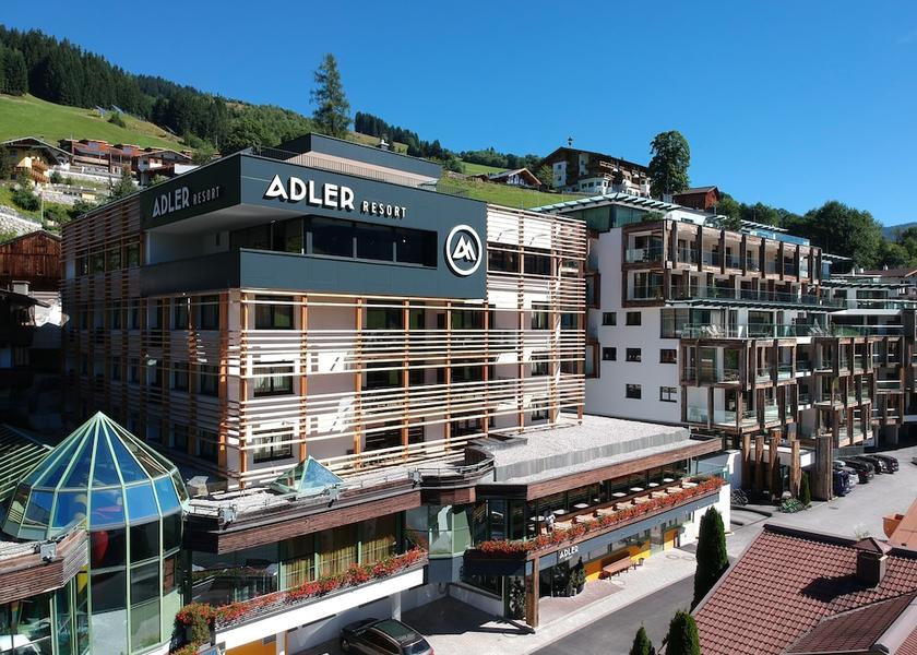 Salzburg State Saalbach-Hinterglemm Exterior Detail