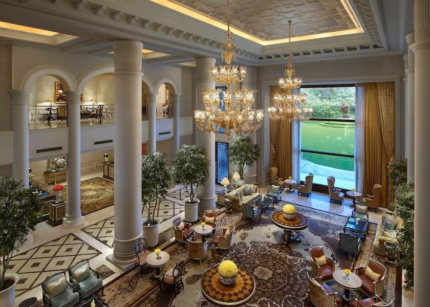 Delhi Delhi Lobby