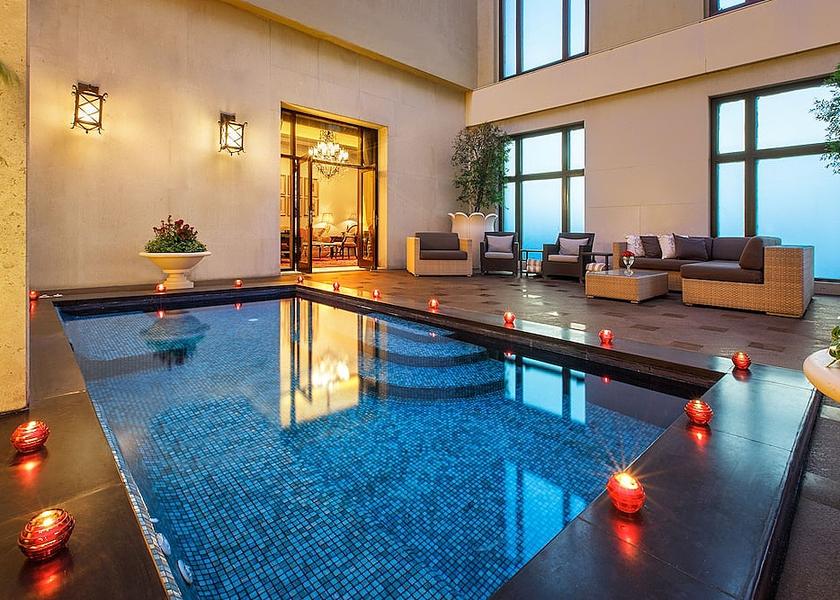 Delhi Delhi Pool