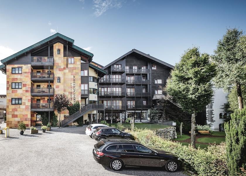 Tyrol Seefeld in Tirol Parking