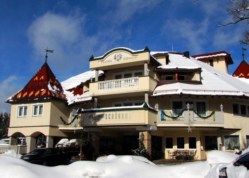 Tyrol Seefeld in Tirol Front of property