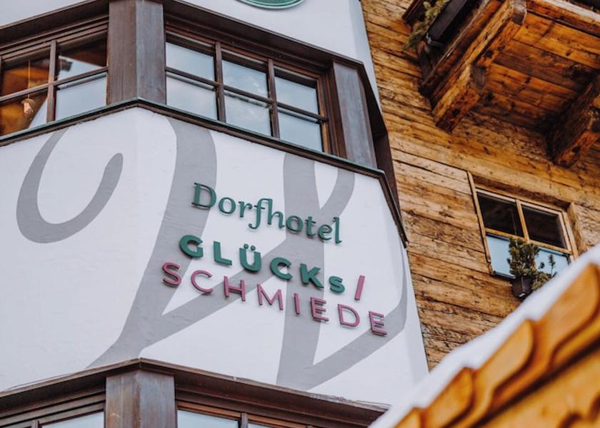 Salzburg State Saalbach-Hinterglemm Facade