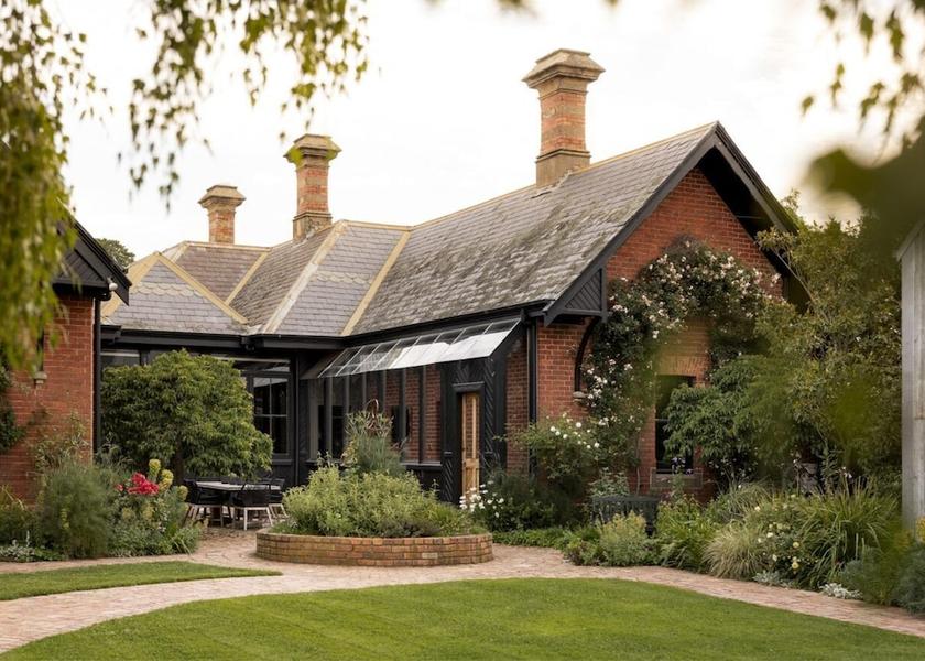 Victoria Lancefield Terrace