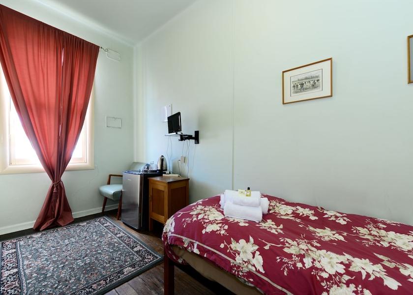 Tasmania Hobart Room