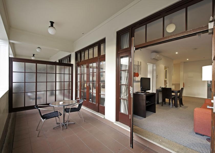 New South Wales Canberra Terrace
