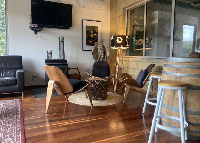 Victoria Port Campbell Shared lounge/TV area