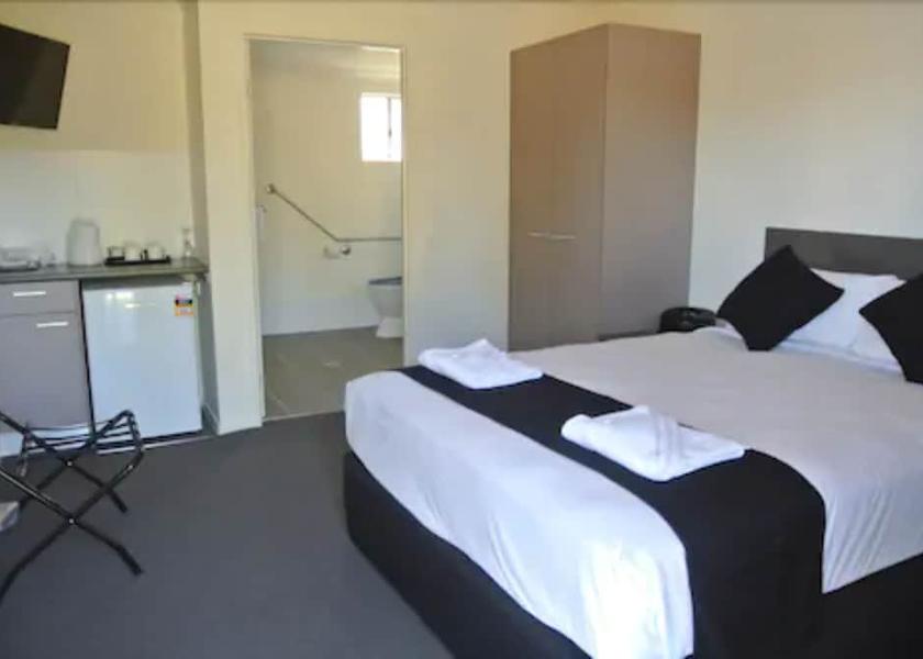 Queensland Springsure Room