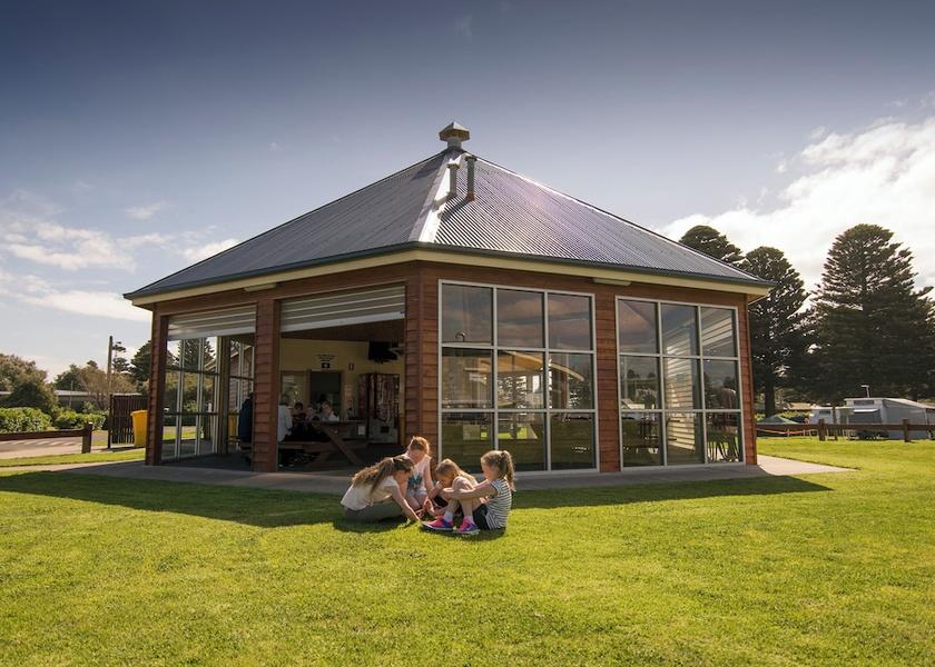 Victoria Warrnambool Dining Area