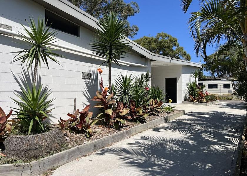 New South Wales Bateau Bay Exterior Detail