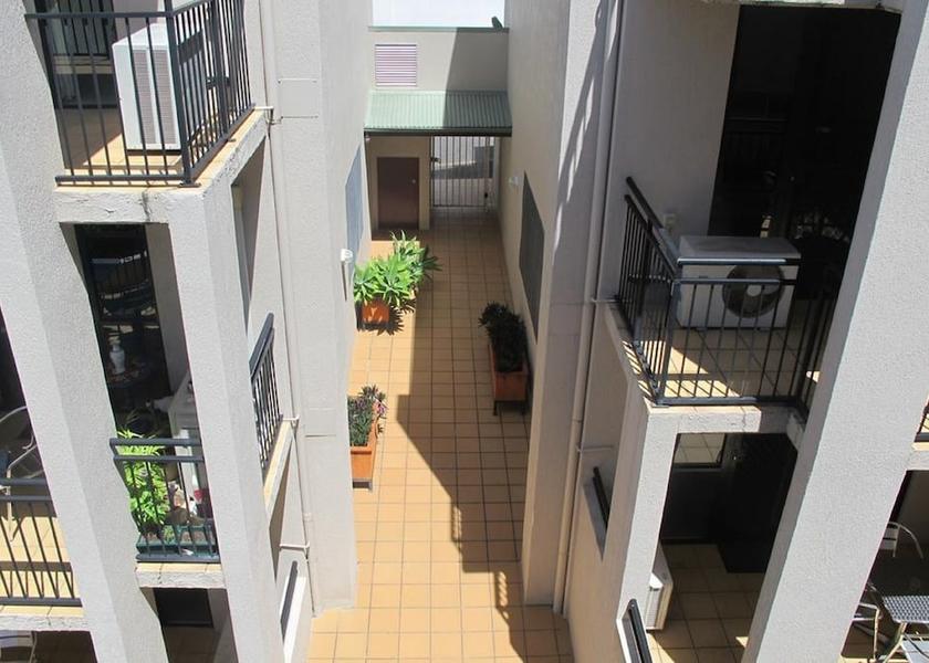 Queensland Spring Hill Interior Entrance