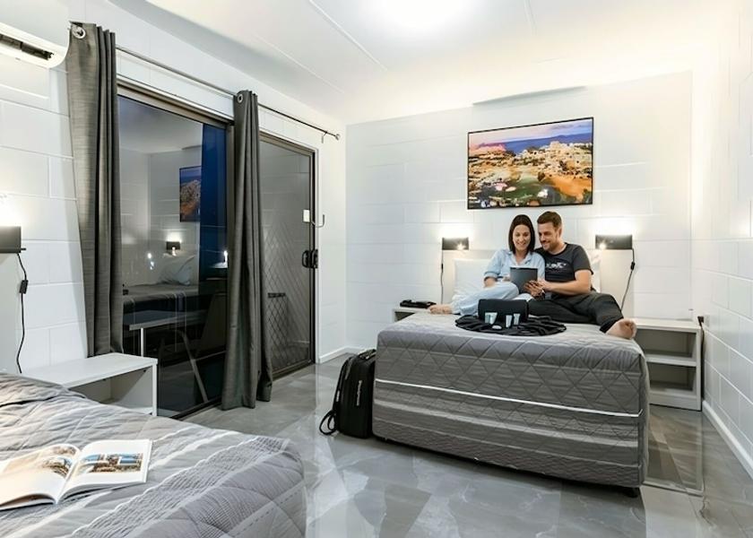 Gladstone Regional Gladstone Room
